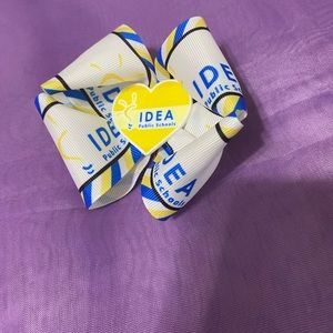 Idea Academy Bows